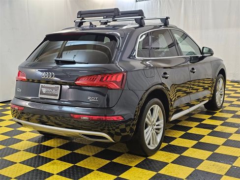 Used 2018 Audi Q5 2.0T Premium Plus image 3