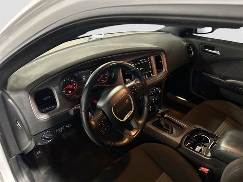 Used 2023 Dodge Charger R/T w/ Blacktop Package image 9