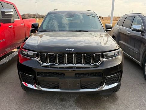 Used 2021 Jeep Grand Cherokee L Limited image 2