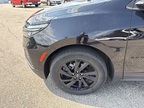 Used 2024 Chevrolet Equinox LS w/ LS Convenience Package AWD/4WD image 47