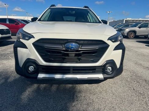 Used 2024 Subaru Outback Limited AWD/4WD image 5