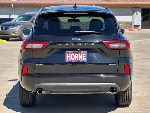 Used 2024 Ford Escape ST-Line image 4