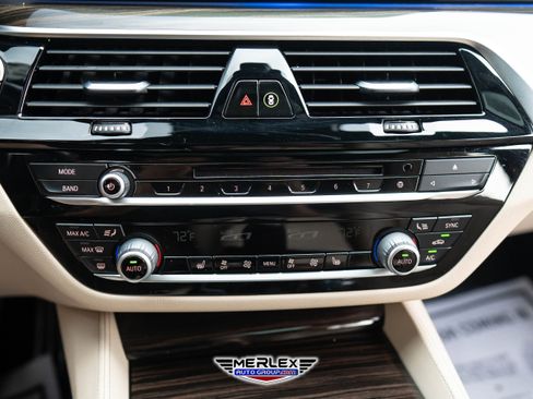 Used 2018 BMW 540i image 33