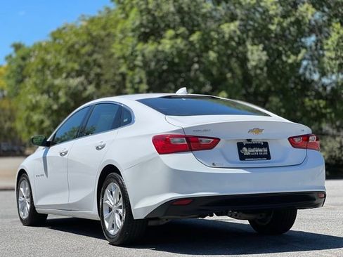 Used 2023 Chevrolet Malibu LT FWD image 7