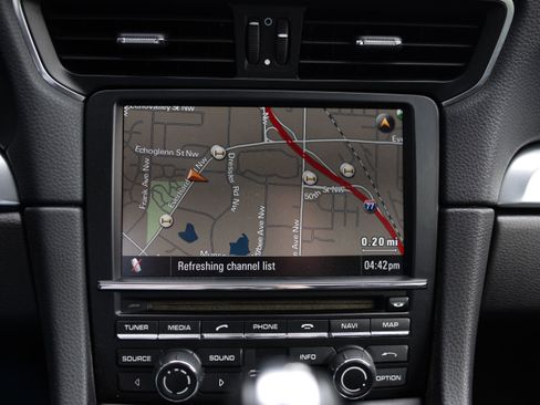 Used 2013 Porsche 911 Carrera S RWD image 8