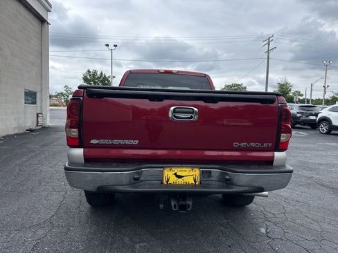 Used 2005 Chevrolet Silverado 1500 Z71 w/ Safe And Sound Package image 8