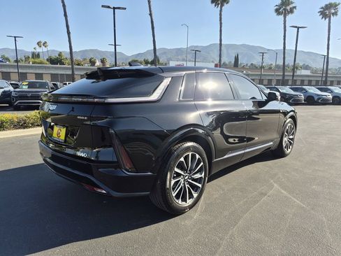 Used 2024 Cadillac Lyriq Sport RWD image 6