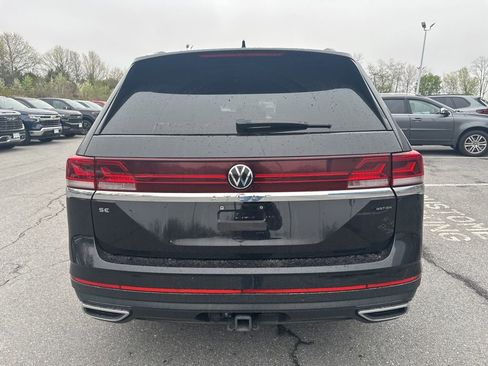 Used 2024 Volkswagen Atlas SE image 6