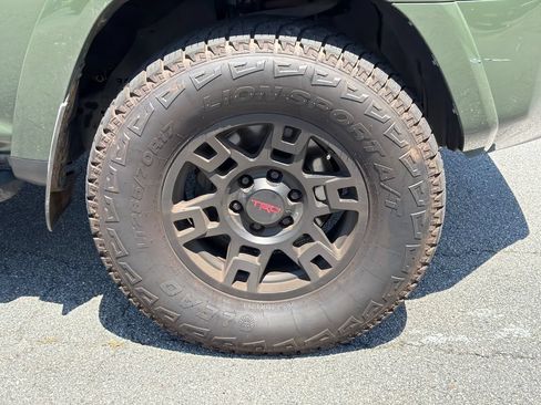 Used 2020 Toyota 4Runner TRD Pro AWD/4WD image 13