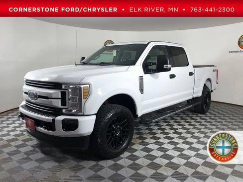 Used 2018 Ford F250 XLT w/ XLT Value Package AWD/4WD image 1