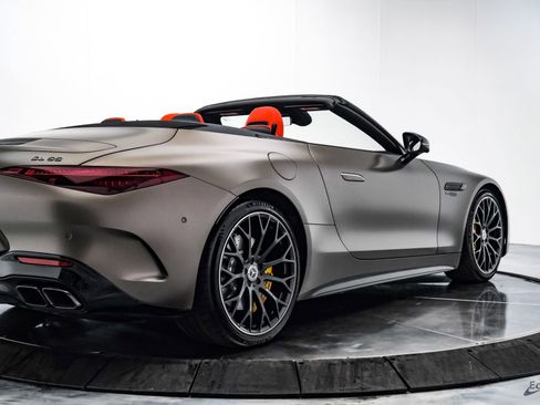 Used 2022 Mercedes-Benz SL 55 AMG 4MATIC image 26
