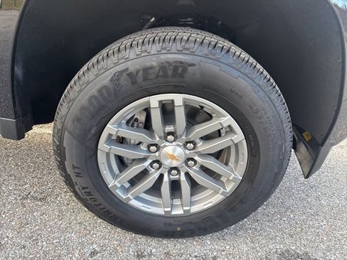 New 2026 Chevrolet Colorado LT image 9