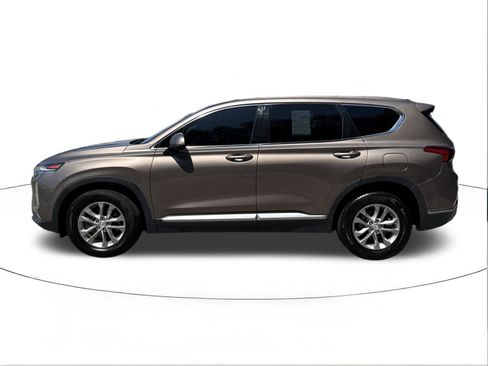 Used 2020 Hyundai Santa Fe SEL image 6
