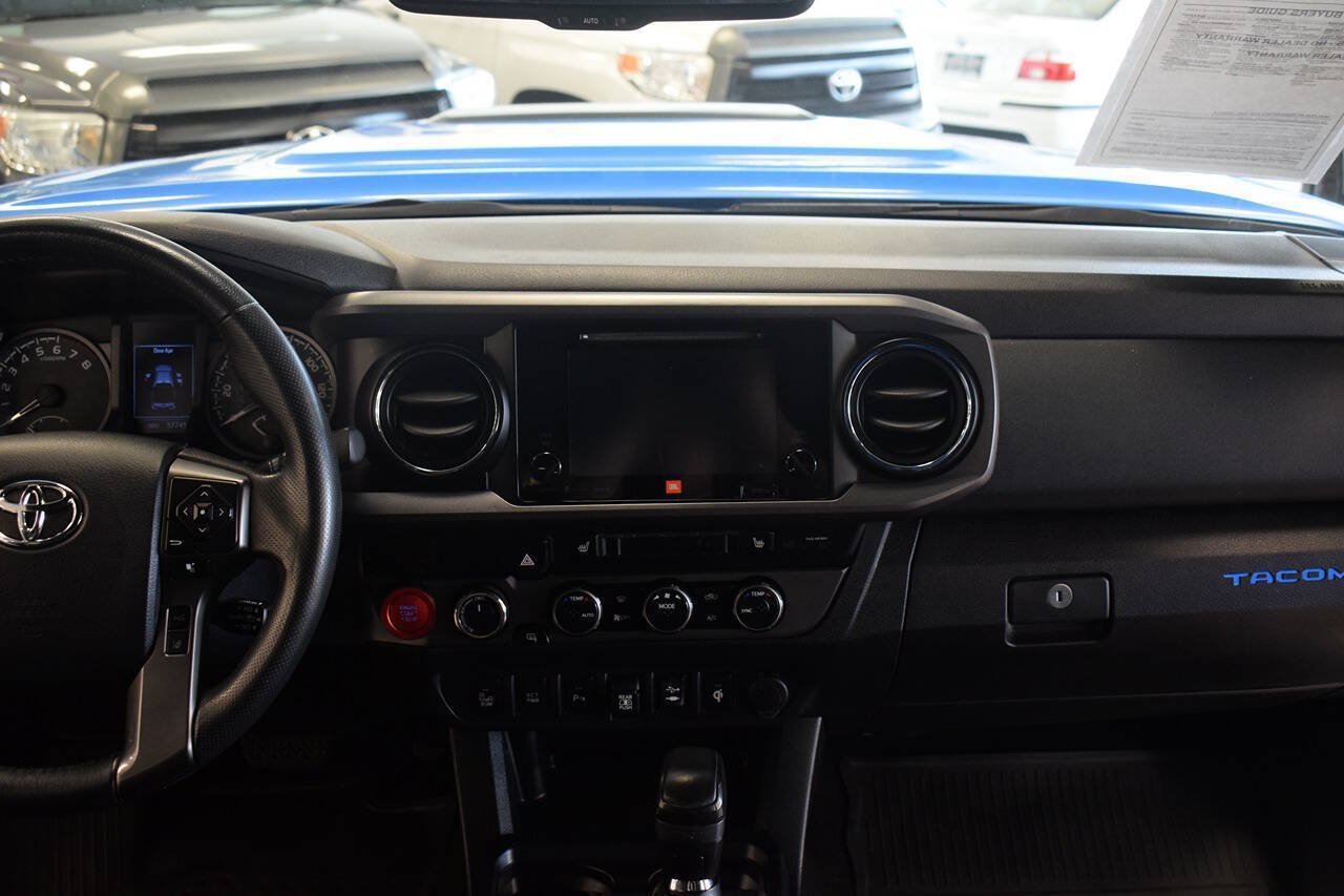 Used 2019 Toyota Tacoma TRD Pro AWD/4WD image 32