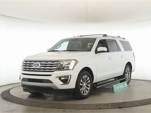 Used 2018 Ford Expedition Max Limited image 10