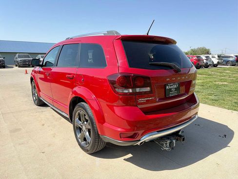 Used 2015 Dodge Journey Crossroad w/ Flexible Seating Group AWD/4WD image 4