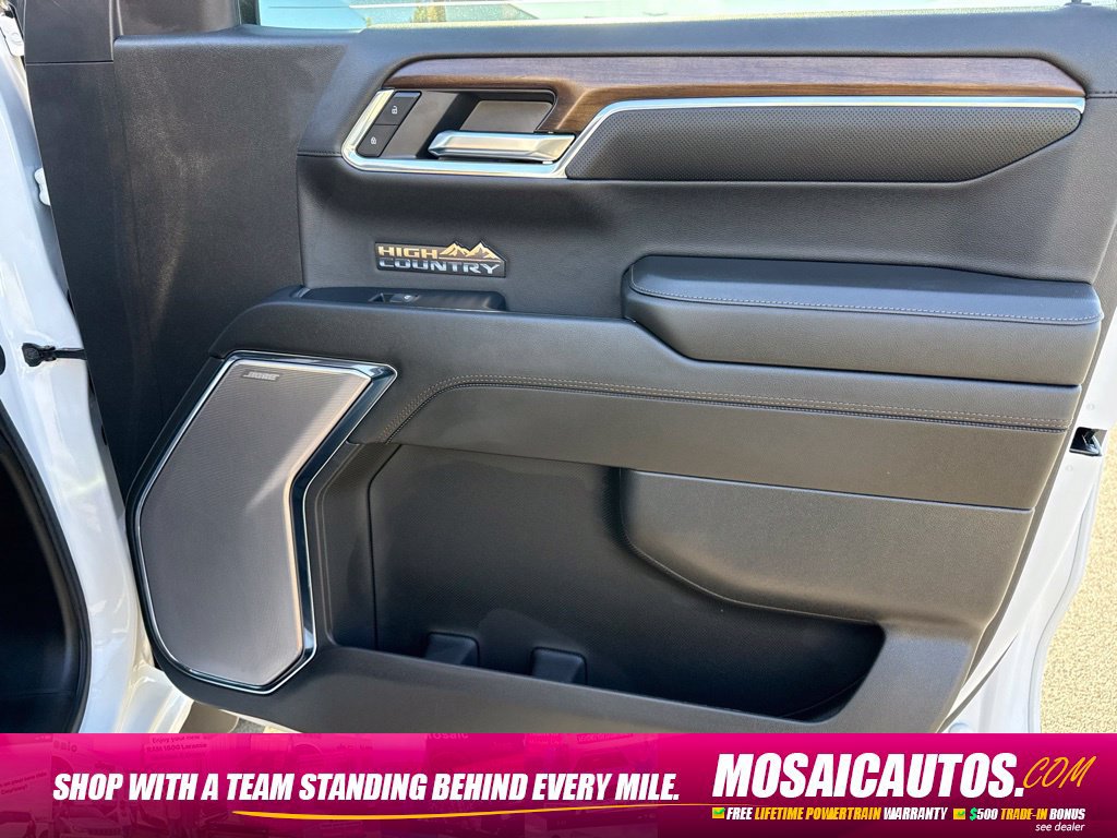Used 2024 Chevrolet Silverado 1500 High Country AWD/4WD image 9