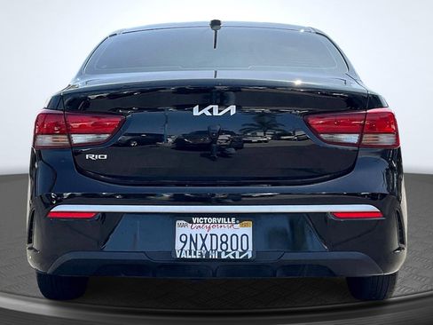 Used 2022 Kia Rio LX image 4