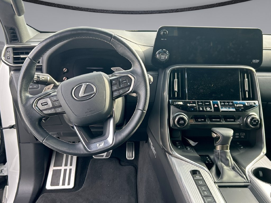Used 2024 Lexus LX 600 F Sport AWD/4WD image 34
