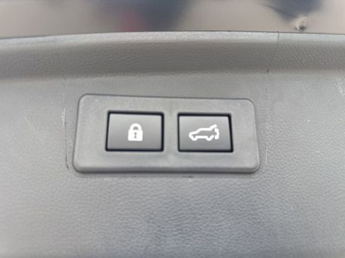 Used 2025 Subaru Outback Limited XT image 10