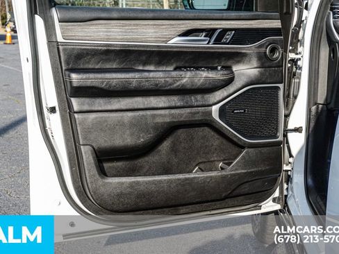 Used 2024 Jeep Wagoneer Series II w/ Flexible Seating Group image 53