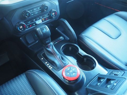 Used 2023 Ford Bronco Raptor image 11