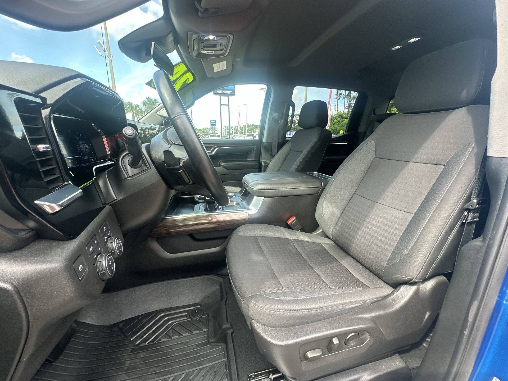Used 2024 Chevrolet Silverado 1500 RST w/ Convenience Package II AWD/4WD image 19