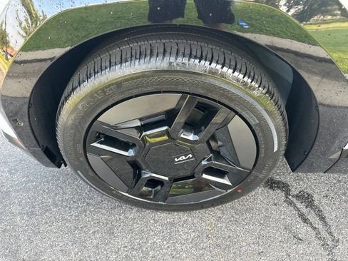 New 2026 Kia EV9 GT-Line AWD/4WD image 2