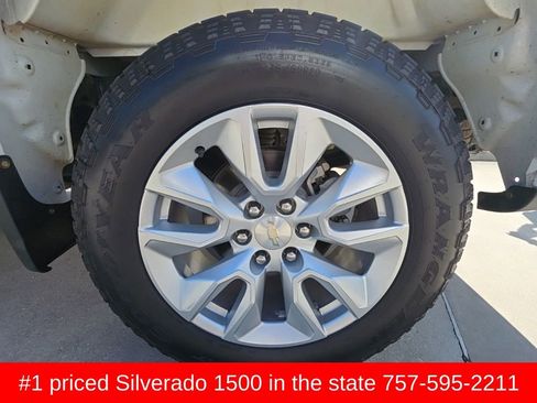 Used 2022 Chevrolet Silverado 1500 Custom AWD/4WD image 8