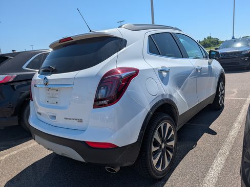 Used 2022 Buick Encore Preferred w/ Safety Package AWD/4WD image 4