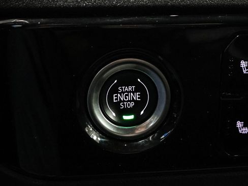 Used 2024 GMC Sierra 1500 SLE image 37