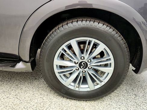 Used 2024 INFINITI QX80 Luxe AWD/4WD image 9