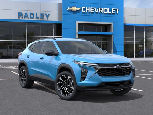 New 2026 Chevrolet Trax RS FWD image 7