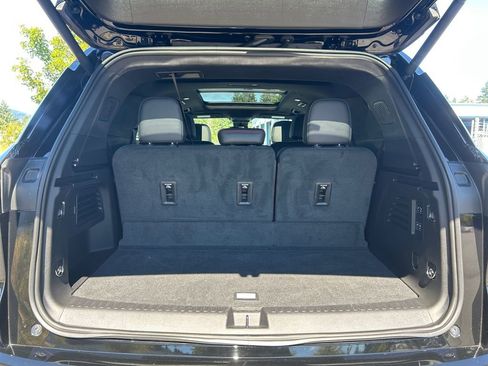 Used 2024 Chevrolet Traverse RS w/ LPO, Floor Liner Package image 24