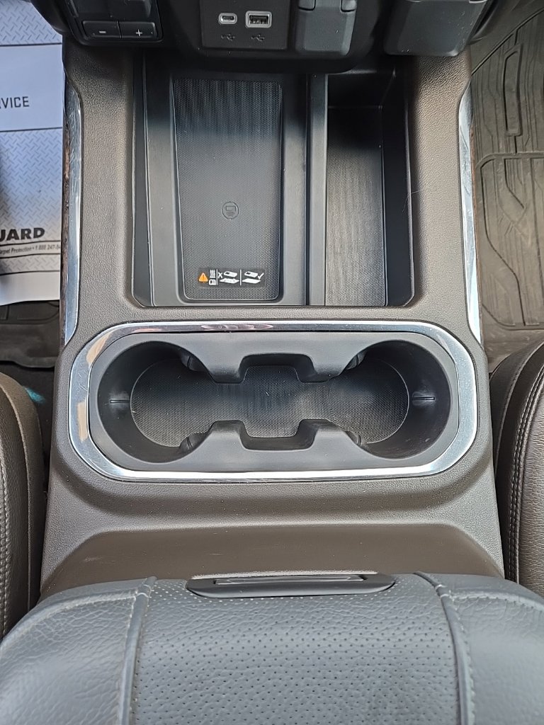 Used 2023 GMC Sierra 3500 Denali AWD/4WD image 26