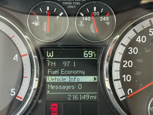 Used 2011 RAM 3500 Laramie AWD/4WD image 34