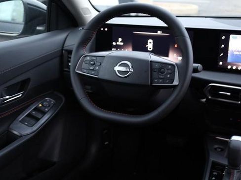 New 2026 Nissan Sentra SR image 24