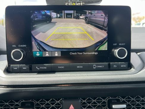 Used 2023 Honda Accord EX image 35