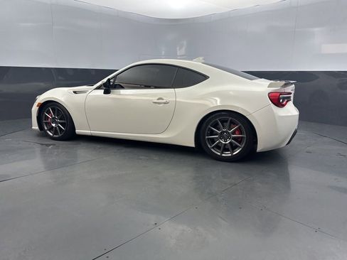 Used 2019 Subaru BRZ Limited w/ Performance Package image 4