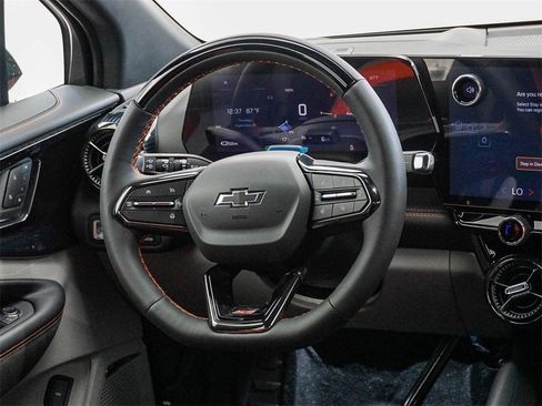 New 2026 Chevrolet Blazer EV SS image 19