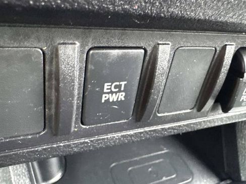 Used 2022 Toyota Tacoma TRD Sport AWD/4WD image 20