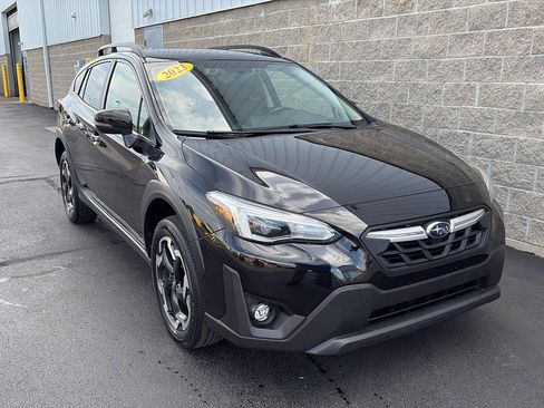Used 2023 Subaru Crosstrek 2.5i Limited AWD/4WD image 2
