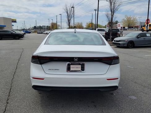 Certified 2024 Honda Accord LX image 5