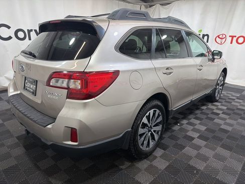 Used 2015 Subaru Outback 2.5i Limited image 7
