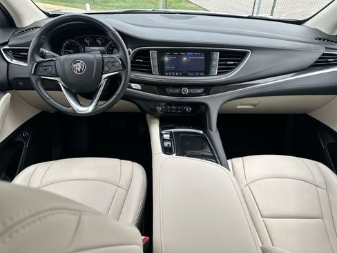 Used 2024 Buick Enclave Essence w/ Technology Package FWD image 27