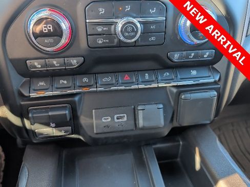 Used 2020 GMC Sierra 1500 SLT w/ SLT Premium Plus Package image 21