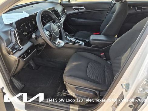 Used 2023 Kia Sportage LX AWD/4WD image 17