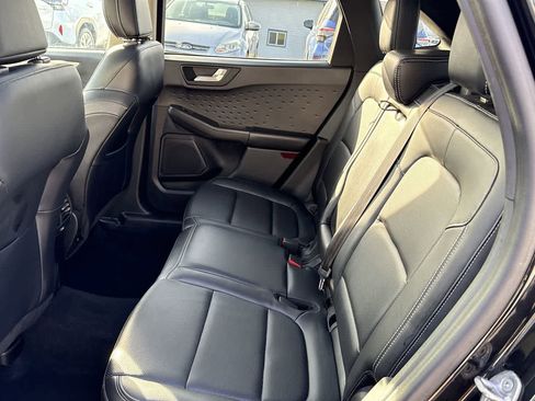 Used 2020 Ford Escape SEL image 19