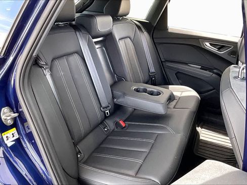 Used 2023 Audi Q4 e-tron Premium Plus w/ Premium Plus RWD image 18