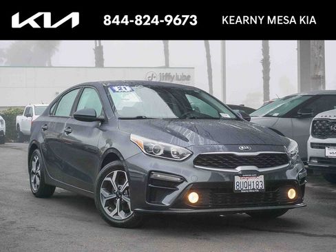 Certified 2021 Kia Forte LXS image 1